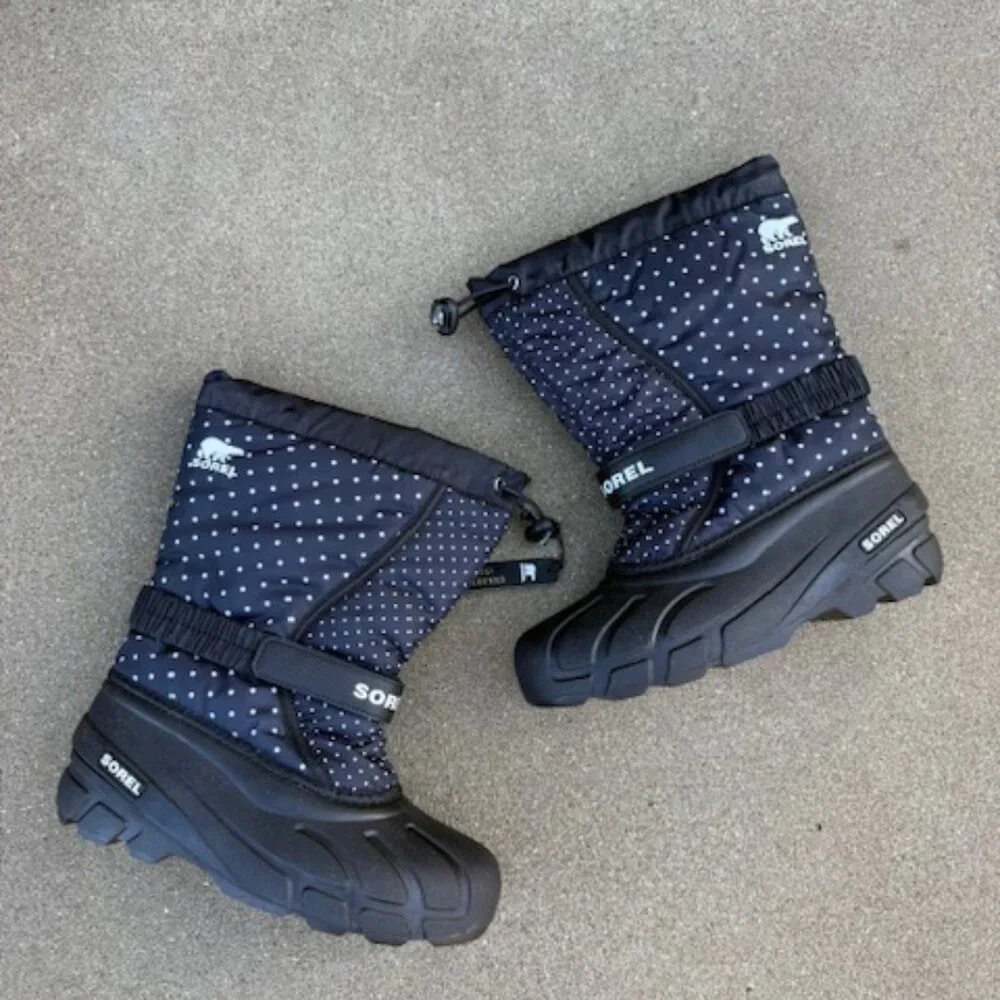 Sorel kids flurry boots new no box